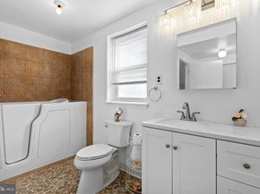 1202 Mount Vernon Street, Philadelphia PA 19123