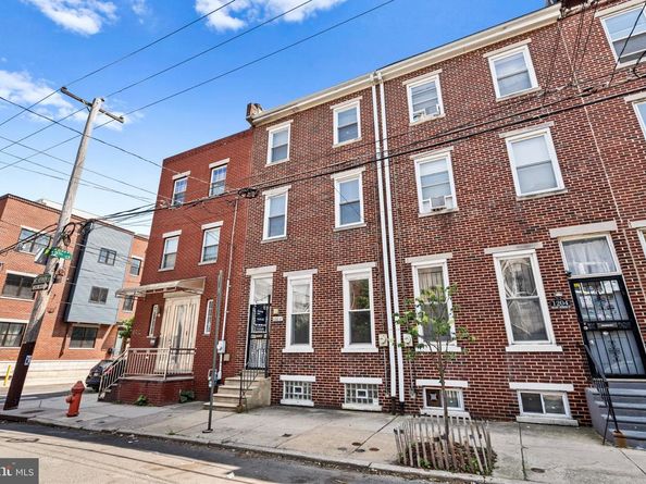 1202 Mount Vernon Street, Philadelphia PA 19123