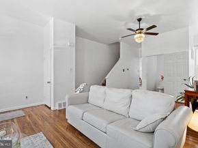 1202 Mount Vernon Street, Philadelphia PA 19123