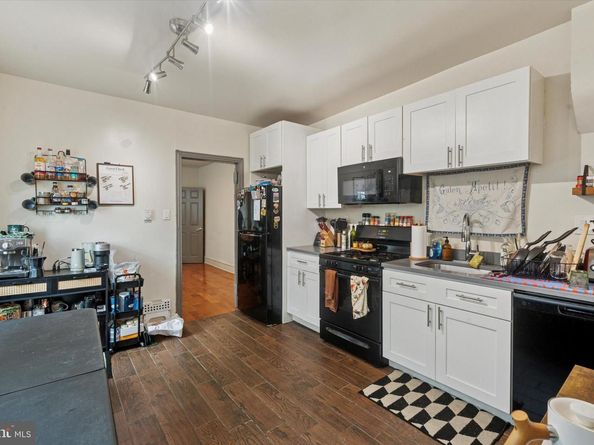 3817 Hamilton Street, Philadelphia PA 19104