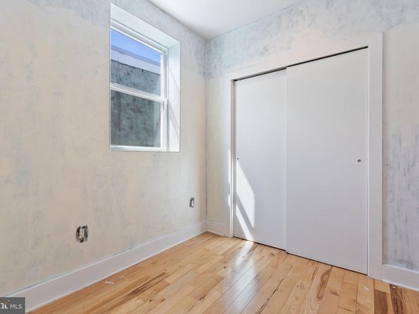1937 S 20TH Street, Philadelphia PA 19145