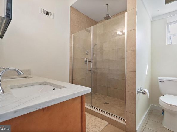 1937 S 20TH Street, Philadelphia PA 19145