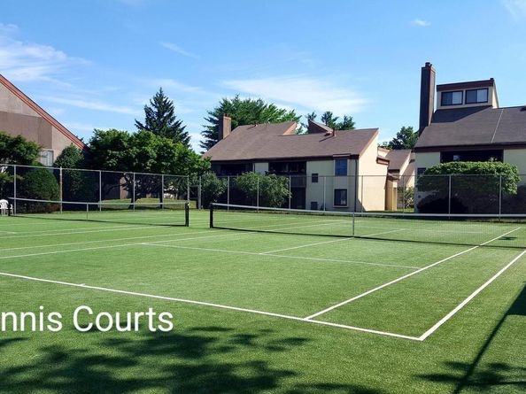 5026 N Convent Lane J, Philadelphia PA 19114