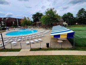 5026 N Convent Lane J, Philadelphia PA 19114