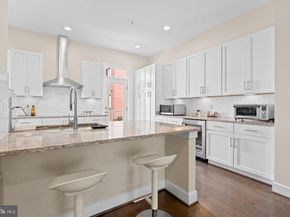 608 E Alexandria Avenue, Alexandria VA 22301