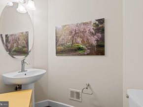 608 E Alexandria Avenue, Alexandria VA 22301