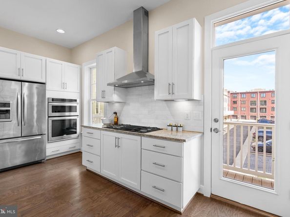 608 E Alexandria Avenue, Alexandria VA 22301