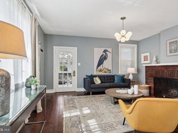 506 E Gorgas Lane, Philadelphia PA 19119