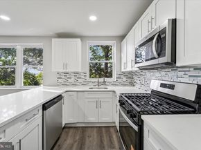 6858 Clover Lane, Upper Darby PA 19082
