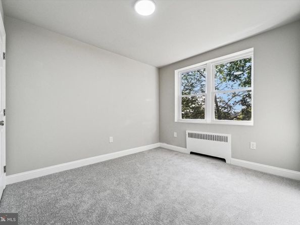 6858 Clover Lane, Upper Darby PA 19082