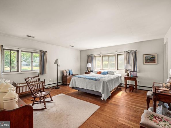 311 Timber Jump Lane, Media PA 19063