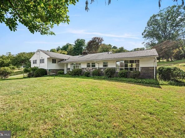 311 Timber Jump Lane, Media PA 19063