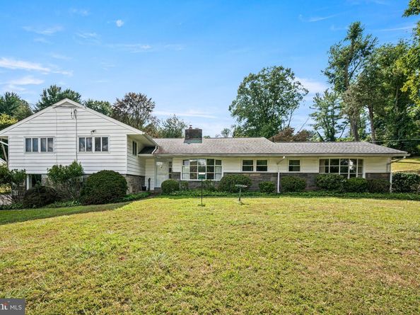 311 Timber Jump Lane, Media PA 19063