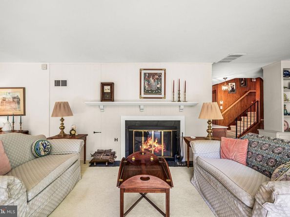 311 Timber Jump Lane, Media PA 19063