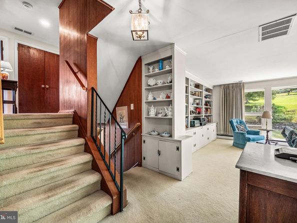 311 Timber Jump Lane, Media PA 19063