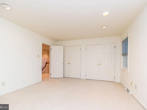 10 Shalimar Lane, Maple Glen PA 19002