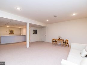 10 Shalimar Lane, Maple Glen PA 19002