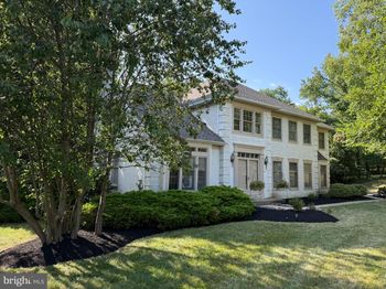 10 Shalimar Lane