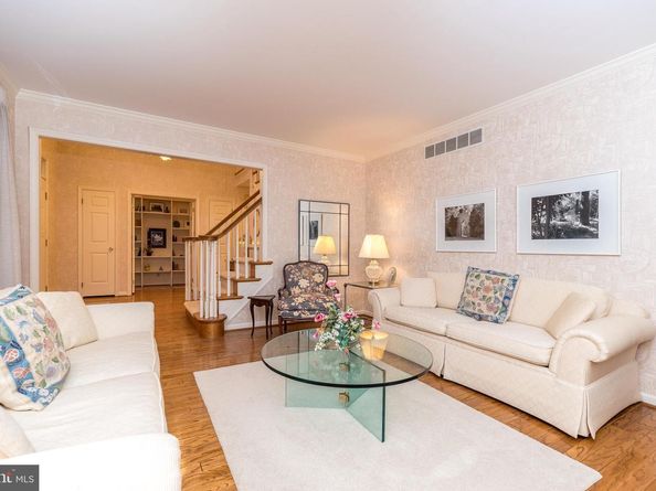 10 Shalimar Lane, Maple Glen PA 19002