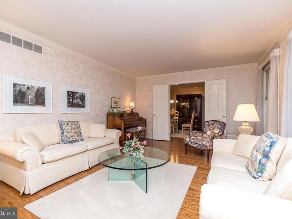 10 Shalimar Lane, Maple Glen PA 19002