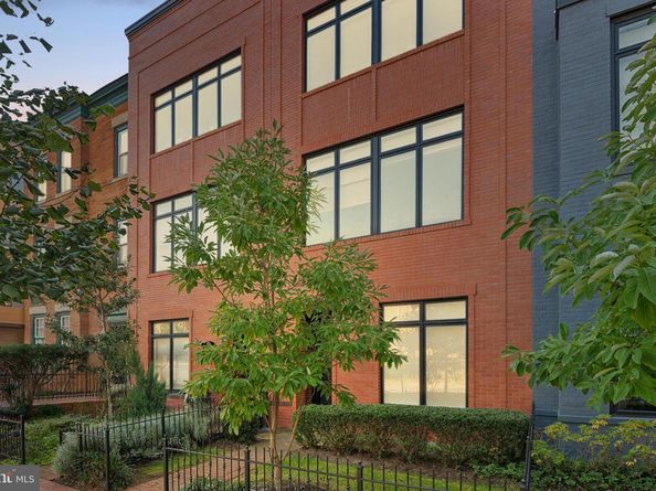 1325 D Street SE, Washington DC 20003