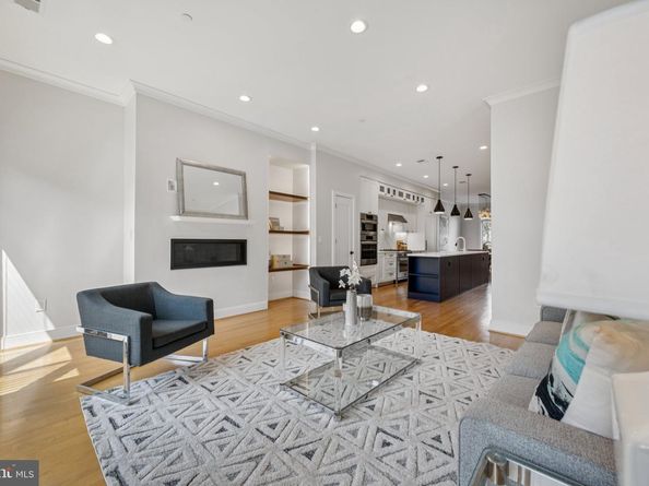 1325 D Street SE, Washington DC 20003