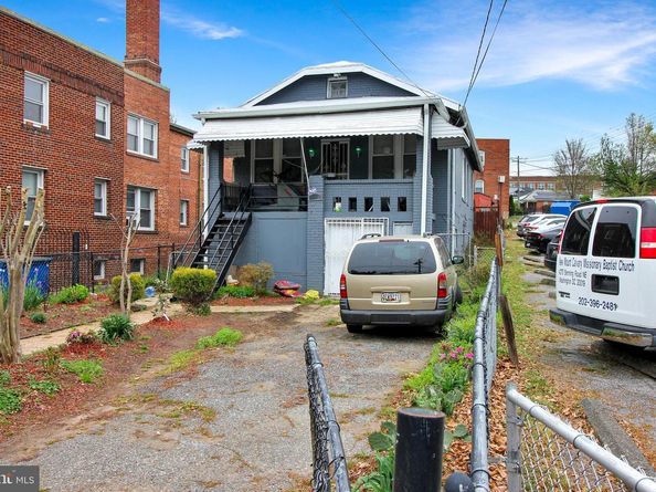 4380 Benning Road NE, Washington DC 20019