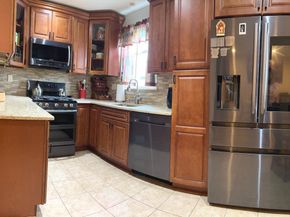 10665 Halstead Street, Philadelphia PA 19116