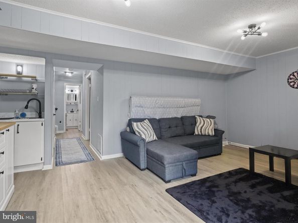 2643 Centennial Court, Alexandria VA 22311