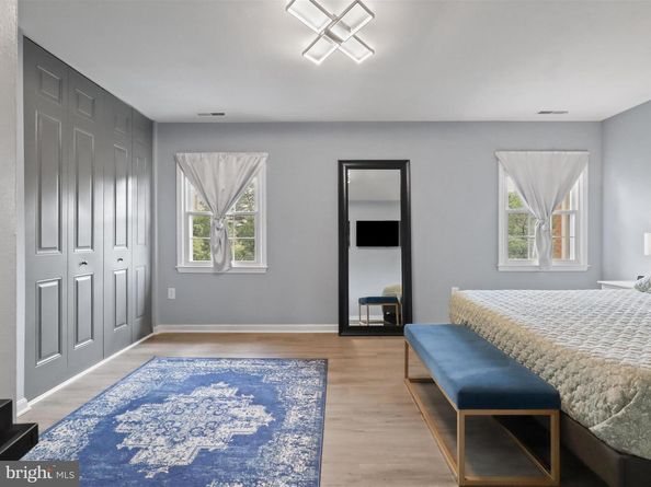 2643 Centennial Court, Alexandria VA 22311