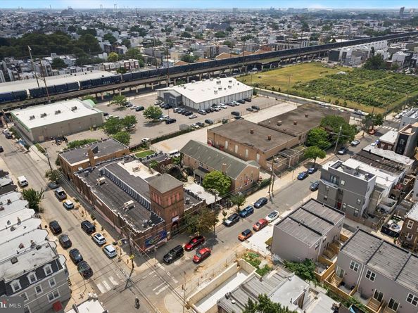 2530 Wharton Street, Philadelphia PA 19146