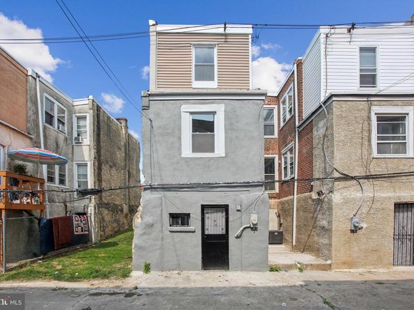 4815 N 7TH Street, Philadelphia PA 19120