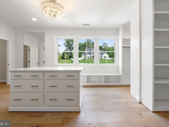 1805 Mcguire Court, Vienna VA 22182