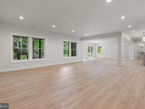 1805 Mcguire Court, Vienna VA 22182