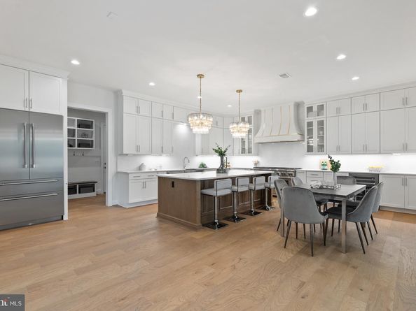 1805 Mcguire Court, Vienna VA 22182