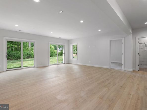 1805 Mcguire Court, Vienna VA 22182