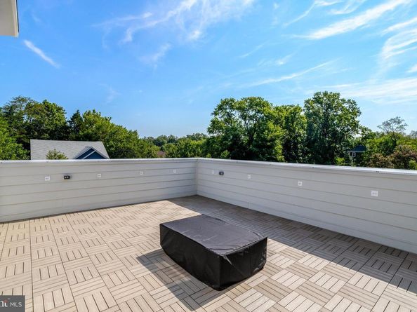 7435 Nigh Road, Falls Church VA 22043