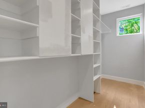 7435 Nigh Road, Falls Church VA 22043