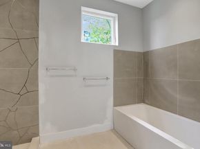 7435 Nigh Road, Falls Church VA 22043