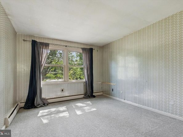 806 Hilton Lane, Elkins Park PA 19027