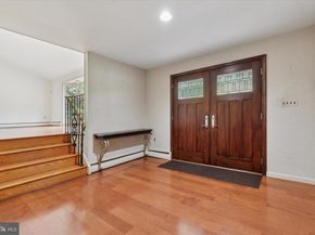 806 Hilton Lane, Elkins Park PA 19027
