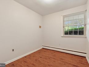 806 Hilton Lane, Elkins Park PA 19027