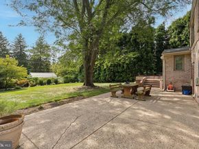 806 Hilton Lane, Elkins Park PA 19027