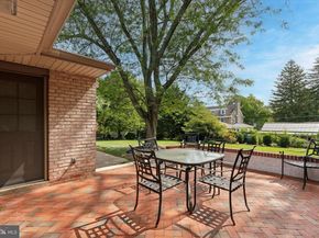 806 Hilton Lane, Elkins Park PA 19027