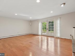 806 Hilton Lane, Elkins Park PA 19027