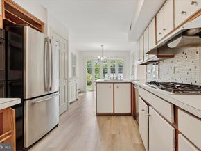 806 Hilton Lane, Elkins Park PA 19027