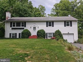 4837 Randolph Drive, Annandale VA 22003