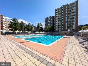 3001 Veazey Terrace NW 1102, Washington DC 20008