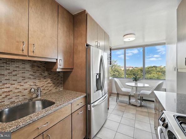 3001 Veazey Terrace NW 1102, Washington DC 20008