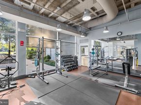 350 G Street SW N614, Washington DC 20024